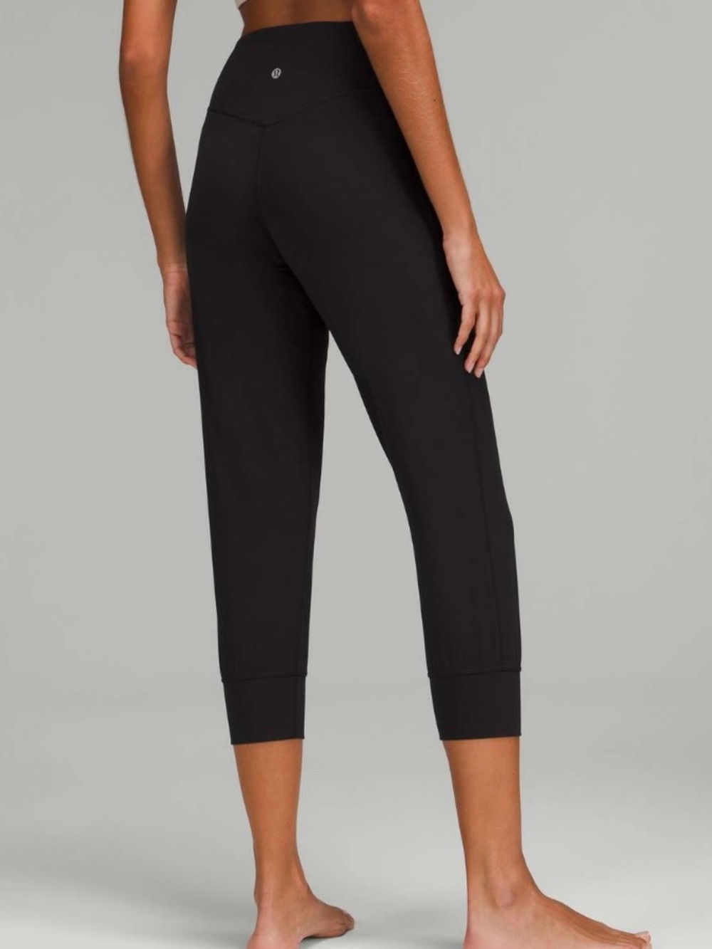 lululemon high rise cropped jogger